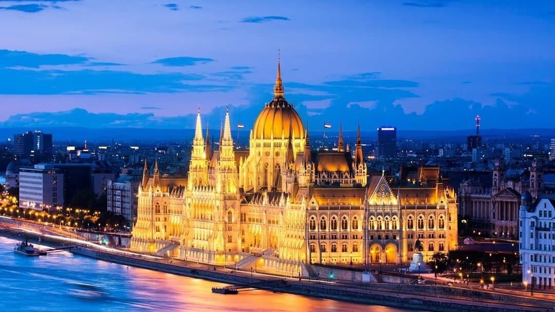 Kolizeydən Alp Dağlarına Qədər - view 4